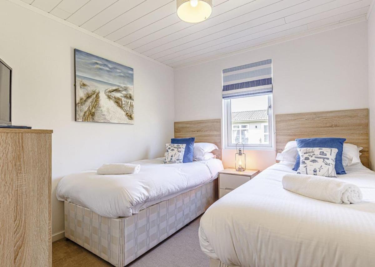 Piran Meadows Resort New Quay Exterior foto